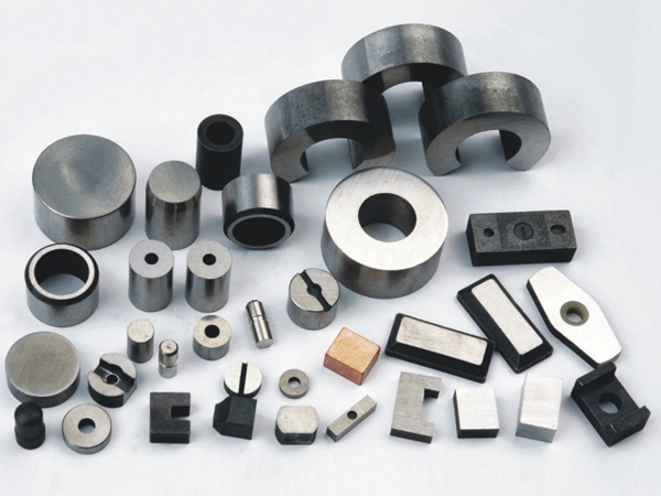 AlNiCo Magnets